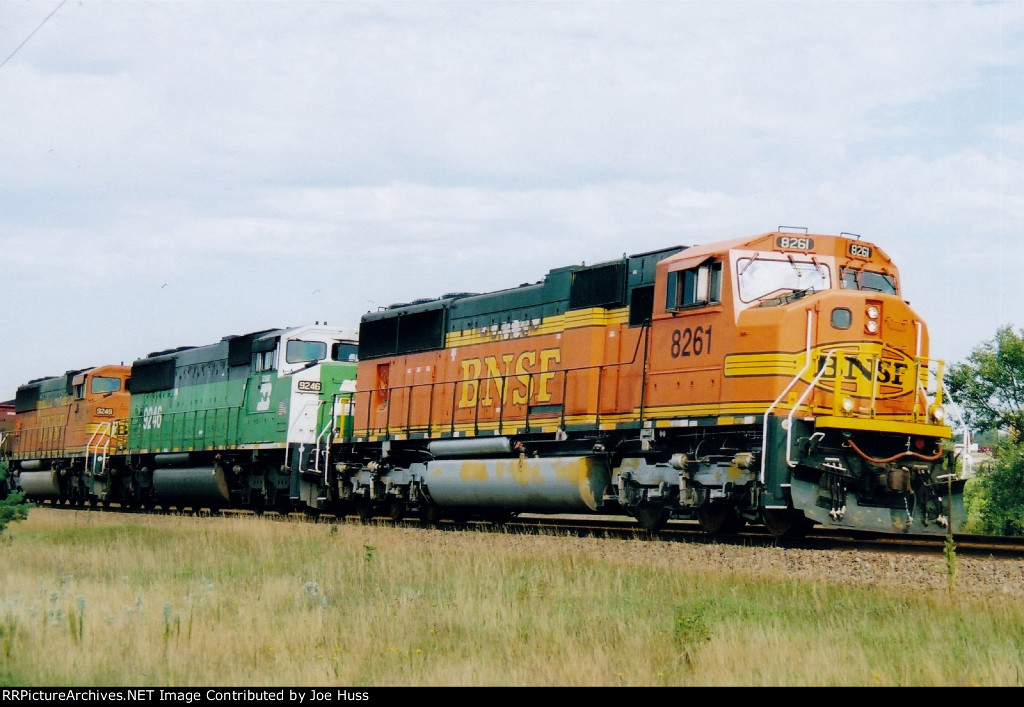 BNSF 8261 East